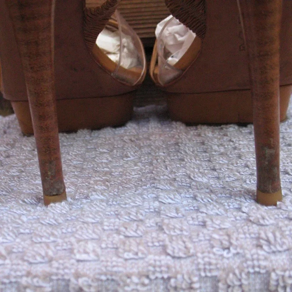 Tory Burch *there are